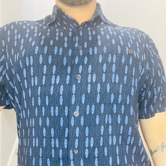 Short sleeve button down - Picture 3 of 5